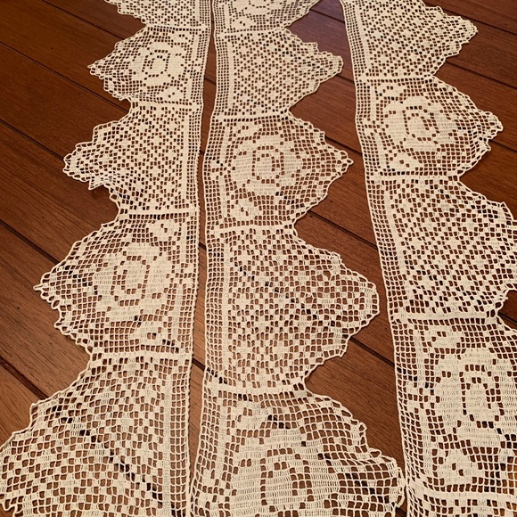 Lace Trim Handmade White Antique - Picture 1 of 10